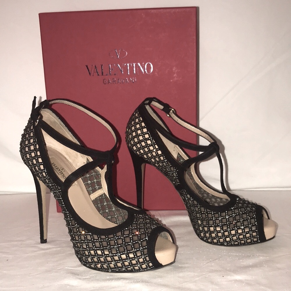 Valentino Garavani 38 EU Black - Picture 7 of 13
